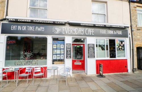 Flat Above 27 - Photo 23