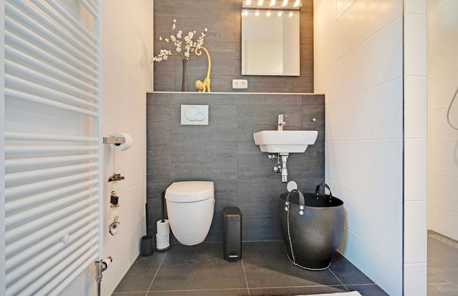 Family House in Grou Near Water Sports - Foto 17