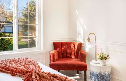 Brier 5BR Retreat w Pool Table Deck Central AC - Foto 22