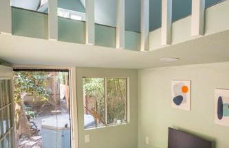 New Oasis -Spa -Firepit -BBQ- Decks-Pet friendly - Foto 31