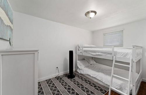 New! Entire House, 5 Minutes from downtown - Foto 18