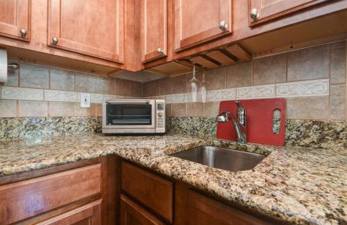 THE MADISON - San Antonio Riverwalk - Downtown - Convention Center - Photo 61