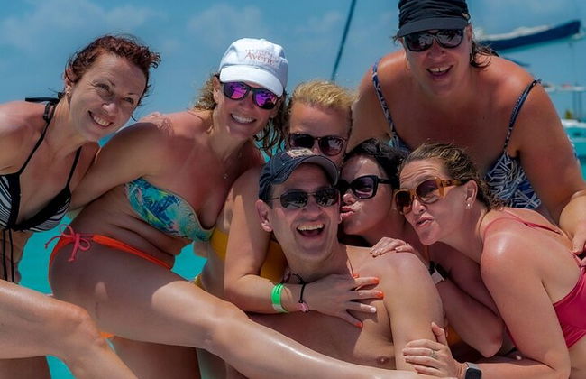 Fiesta Premium Catamarã All-Inclusive para Isla Mujeres - Foto 18