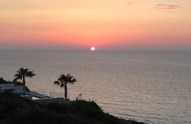 Coordinates are : 35.3480640, 33.5800703, Seacliff Villa, North Cyprus - Foto 26