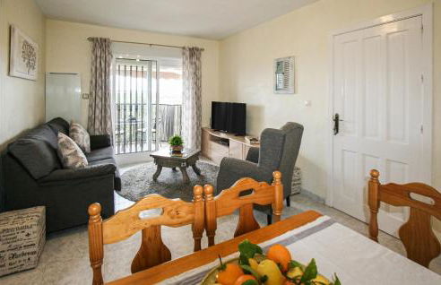 Stunning Apartment In Torrevieja - Foto 14