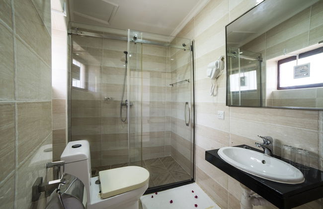 Antonio Garden Hotel - Photo 18