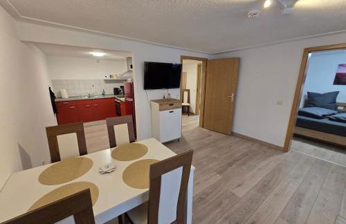 FERIENWOHNUNG 52m2 APARTMENT in ZITTAUER STADTZENTRUM INNENSTADT INNENRING TOP LAGE - WOHNEN AUF ZEIT IN ZITTAU - 2 RAUM WOHNUNG EINKAUFSSTRASSE - Foto 25