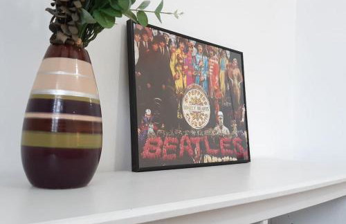 Free Parking Spacious Home - Photo 46