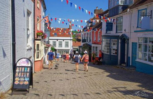 Stylish Cottage with Quay and River View - Foto 40