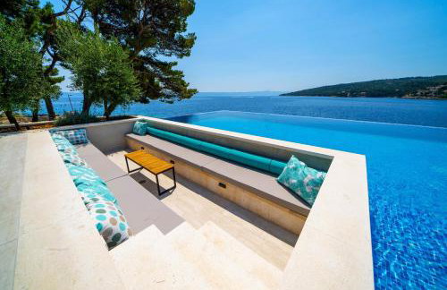 Seafront Villa Serenita - Photo 6