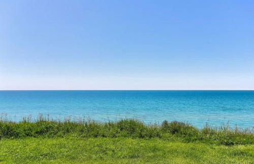 Sunset Haven with Hot Tub Lake Michigan Views Family Friendly - Foto 45