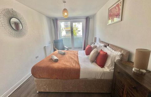 Large flat in Ashford near outlets and Ashford train station - Foto 2