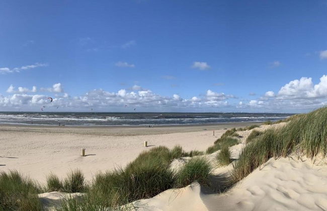 Detached Single Story Holiday Home Near the Sea - Photo 38