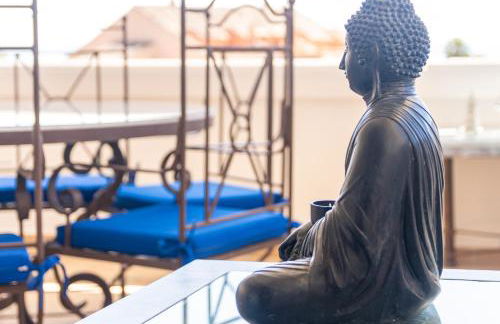 Fantástico Ático Dúplex en Marbella, con vistas al mar y a 300 metros de la playa - Photo 44