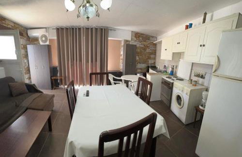 πετρινη κατοικια - Foto 5