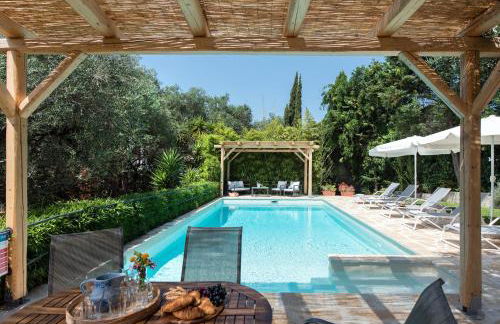 Villa Apleton - Photo 1