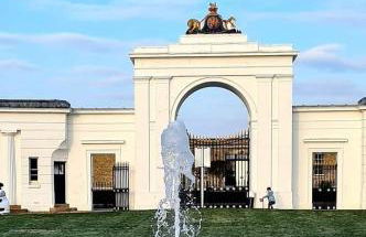 Beautiful Marina Apartment with private garden, flexible bedrooms with zip & link beds - Photo 35