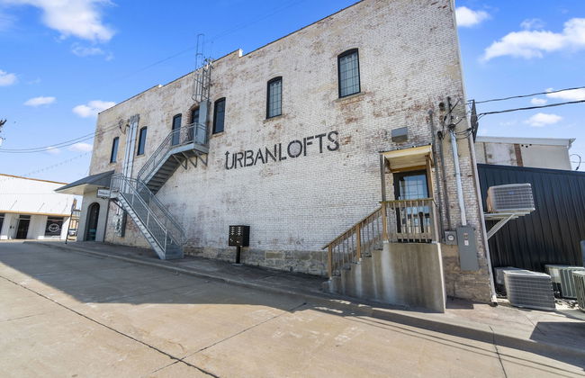 Urban Lofts - Photo 16