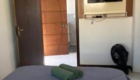 Casinha com área externa - Foto 2