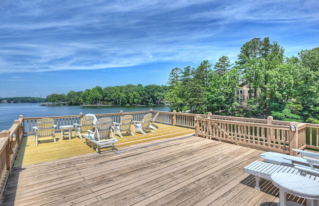 Make a Big Splash in 7BR Lake Norman Home! - Foto 79