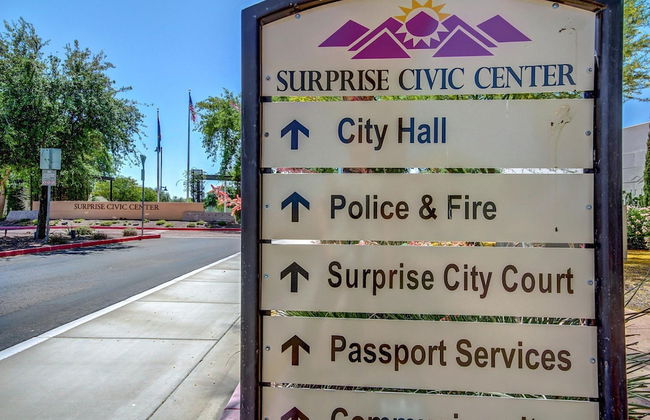 Spacious Oasis Spring Training Pool Tennis - Photo 42