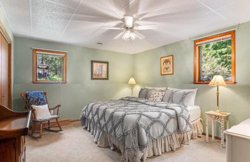 Cottage on the Green - Photo 9