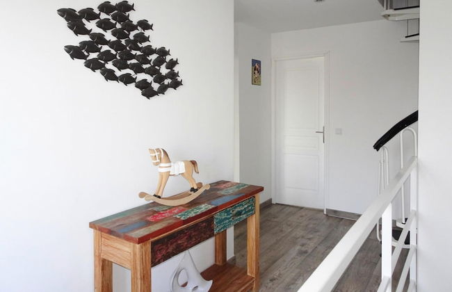 Holiday Home With sea View in Portbail - Photo 18