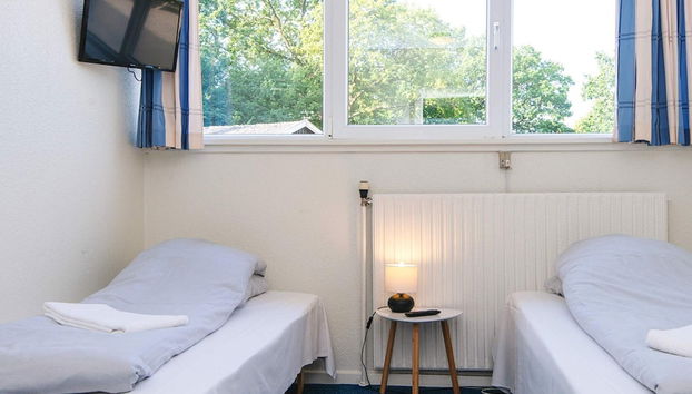 Lush Cabin in Camping Resort - Foto 4, Habitación