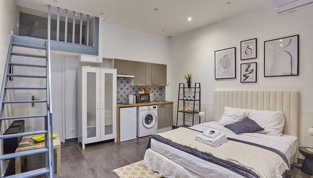 Spacious Studio Center of Paris/montmartre - Photo 5, Room