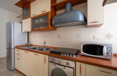 COZY - HOUSE a 100 m dal mare e Parcheggio Privato by APE - Foto 6