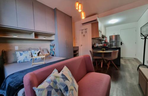 Flat luxo, mobiliado c/ ar, wi-fi, pisc. e academia - Foto 5