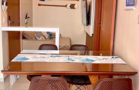 Paris Salinas - Photo 1