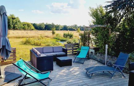 Maison avec jardin proche des bords de Loire - Photo 8