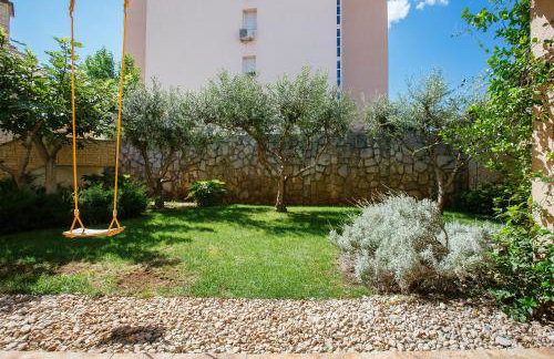 Peaceful Family Apartment with PRIVATE GARAGE Free Parking, Split - Foto 62