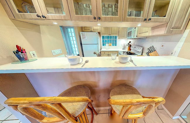 Bay Oaks, 4th Floor Corner - Elevator - Foto 13