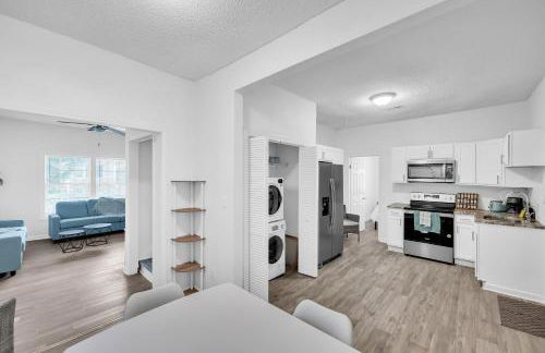 Quiet Family Home - Downtown, Pet Friendly, 4 Beds - Foto 3