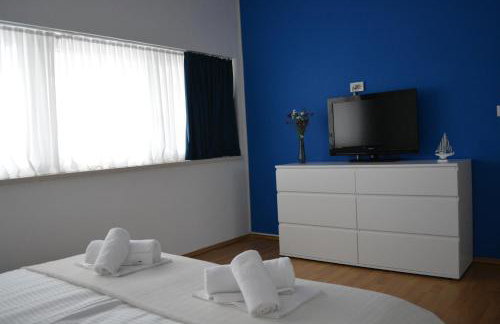 Villa Antea - modern house with pool - Foto 28