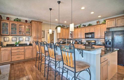 Spacious Baneberry Home with Lake Douglas Views! - Foto 17