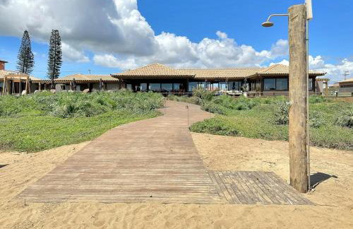 Casa em Condomínio Clube - Ar condicionado - Piscina - Foto 47