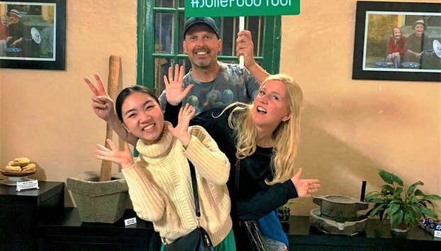 Ruta gastronómica de la mano amiga de Da nang (Recorrido gastronómico de Da nang) - Foto 4, Ruta gastronómica de la mano amiga de Da nang (Recorrido gastronómico de Da nang)