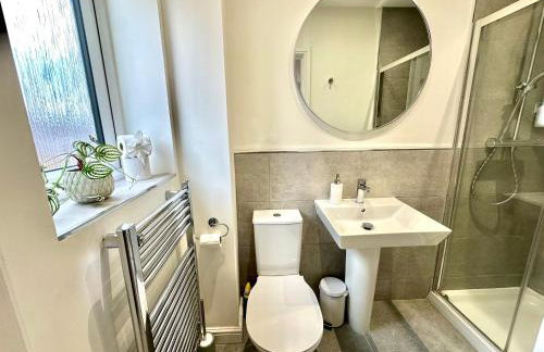 The Nest at Heaton Family Friendly Near Preston and Blackpool Ample Parking and WiFi - Photo 54