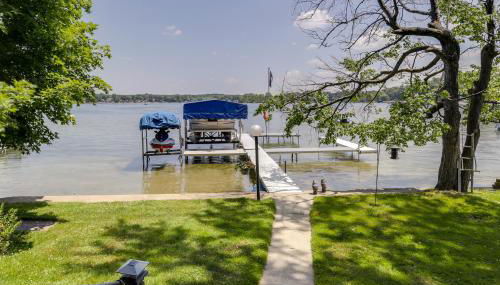 Lakefront Vandalia Home with Boat Dock and Gas Grill! - Foto 3