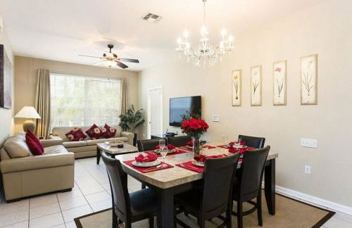 Fantastic Condo - 2 Miles from Disney Pool View Windsor Hills - Foto 5