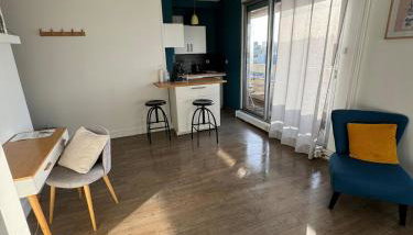 Studio- avec parking- proche Cathedrale - Foto 4