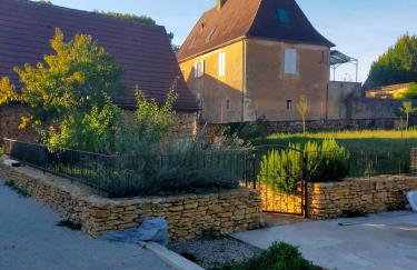 Maison charmante, piscine, boulodrome, calme, "Glycine" - Foto 8