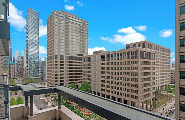 The Britt Condos in Downtown Toronto - Photo 32