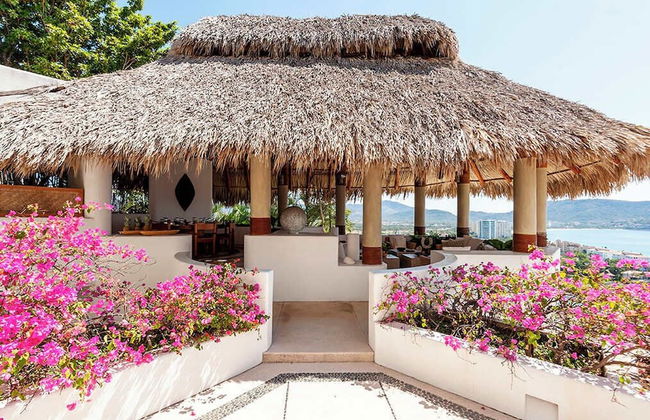 Isabela Ixtapa - Photo 11