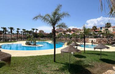 Almerimar Amplio Apartamento de 3 Habitaciones con Piscina, pista de padel, futbol y Garaje Cubierto para 2 Coches en Altas Entinas - Foto 55
