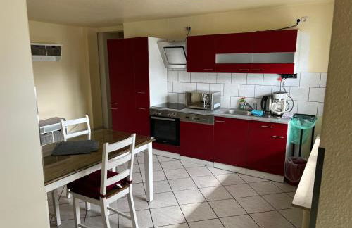 Ferienwohnung mit 4 Betten - Balkon - Küche - Foto 11