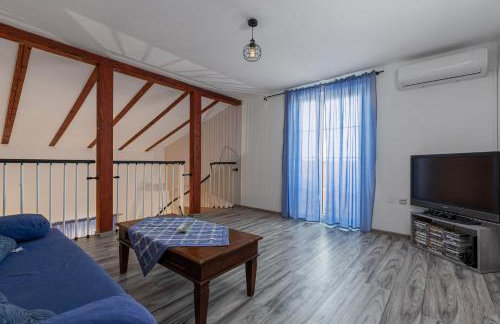 Villa Palma with Grill & Pool - Foto 26